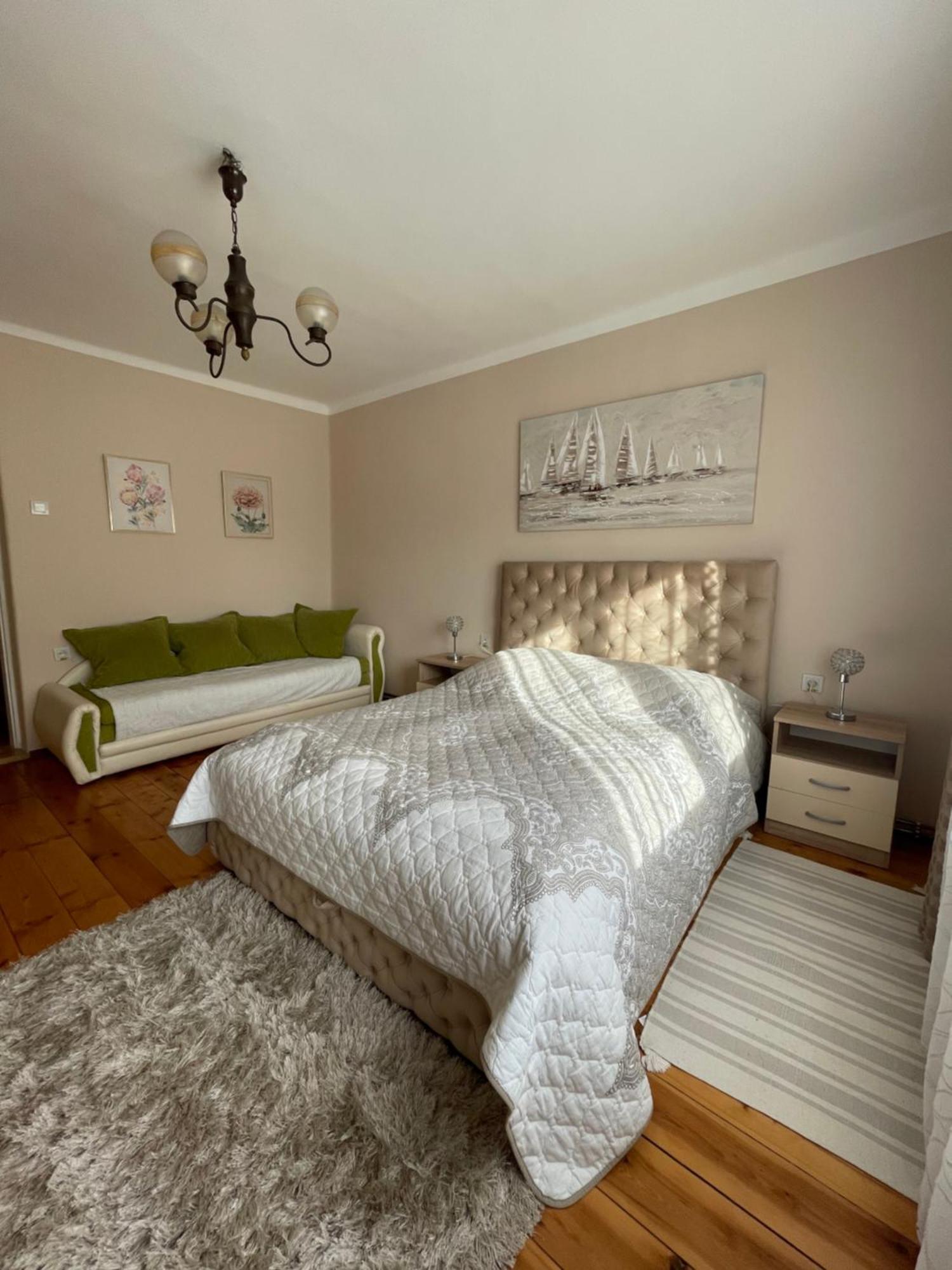 Kristalo Apartman スボティツァ エクステリア 写真