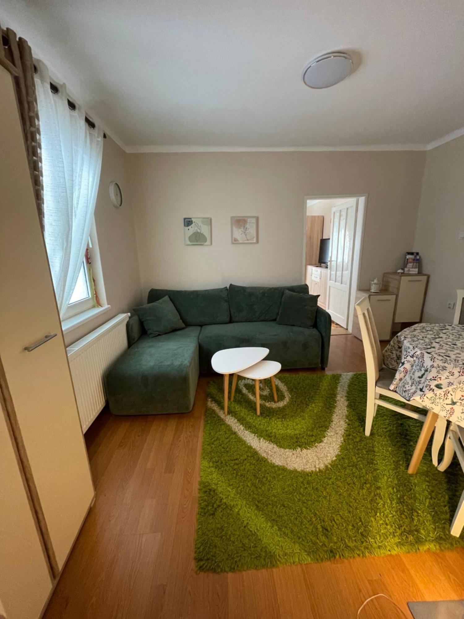 Kristalo Apartman スボティツァ エクステリア 写真